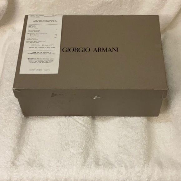 SOLD- Giorgio Armani Décolleté Suede Shoe - Picture 13 of 13